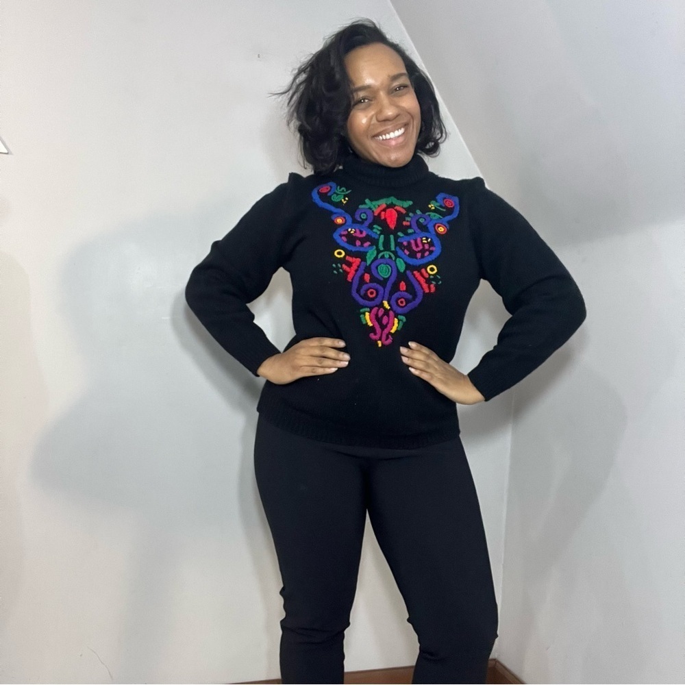 Vintage Embroidered Colorful Knit Sweater Holiday Turtleneck Funky Artsy Retro - Picture 4 of 13
